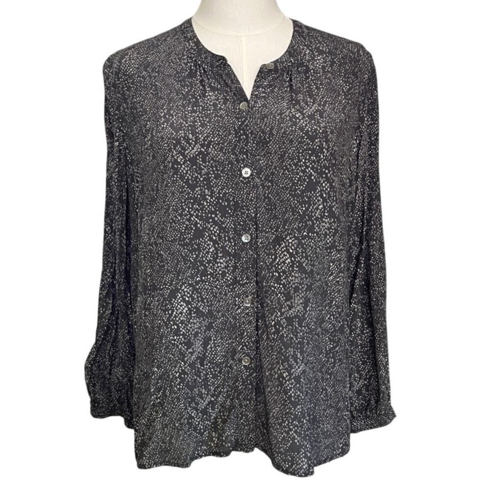 Rails Eloise Gray Python Print Collarless Button Front Long Sleeve Top Women L